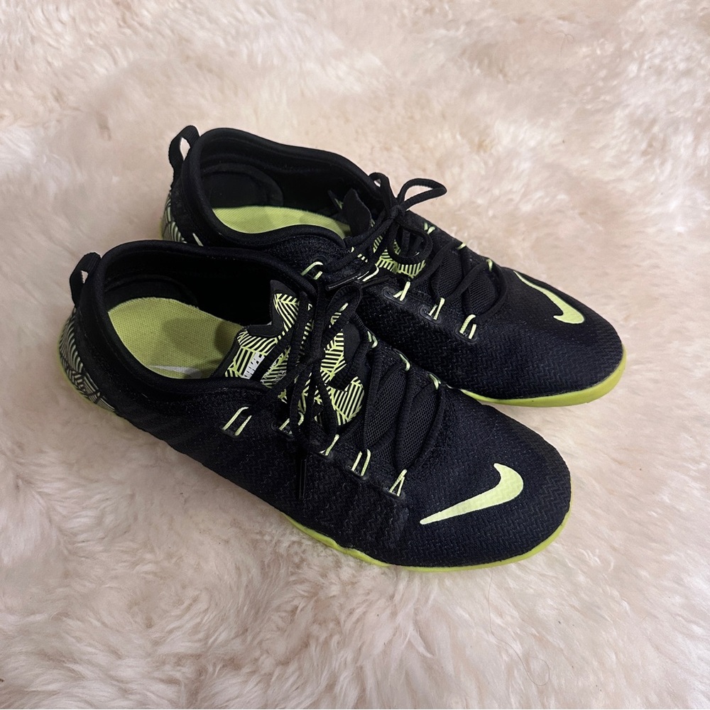Nike Free 1.0 Cross Bionic Sneakers